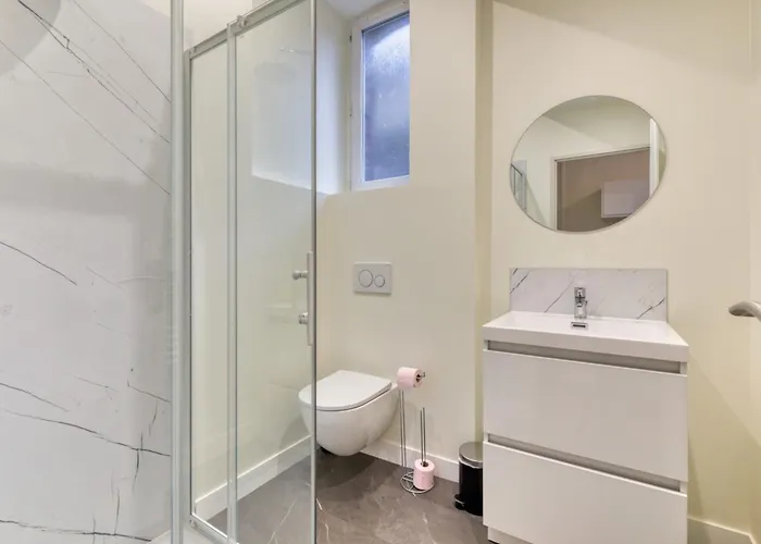 Emma Mignon F2 Proche De La Gare * Rouen