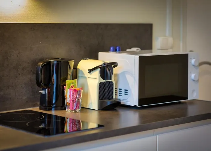 Emma Mignon F2 Proche De La Gare *